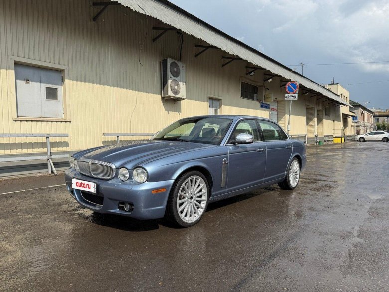 Jaguar xj daimler 2008