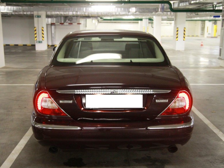 Даймлер Chrysler (d) без модели 111 2005