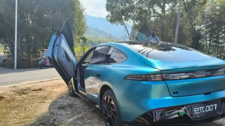 Китайские автомобили 2024