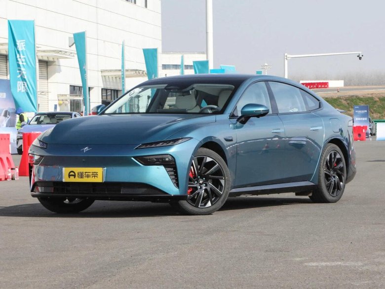 Китайские автомобили 2024