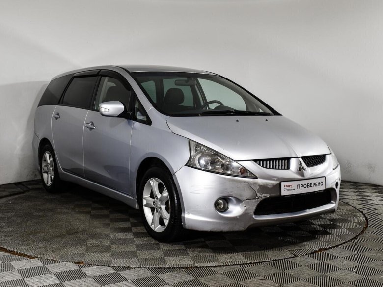 Mitsubishi grandis 2.4