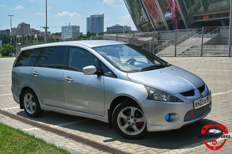 Митсубиси Грандис