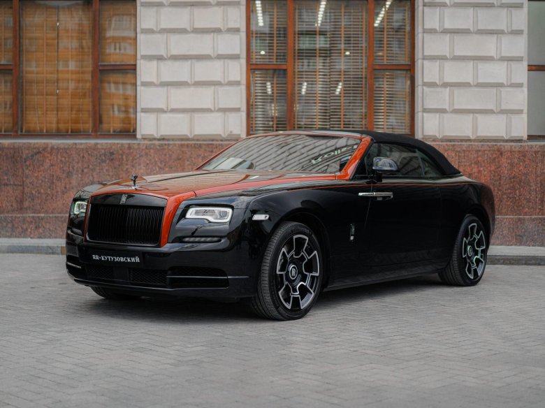 Автомобиль rolls royce