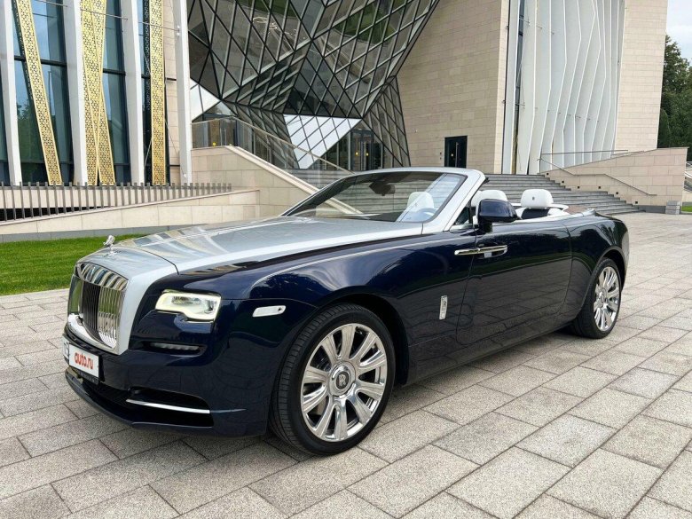 Роллс ройс кабриолет 2022