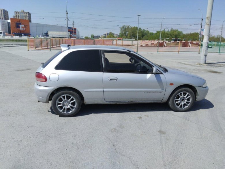 Mitsubishi colt 1994