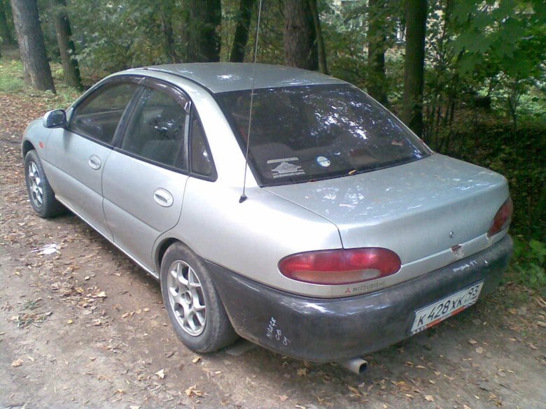 Mitsubishi Mirage 1994