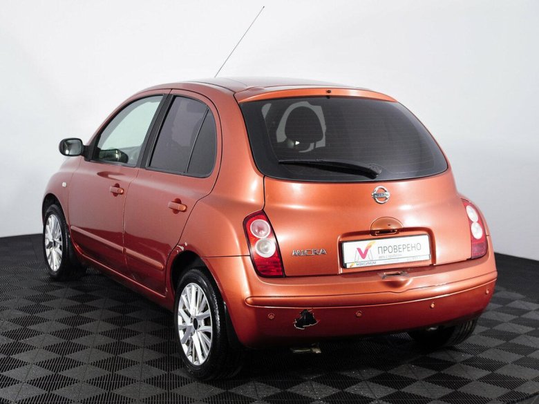 Ниссан микра 2005