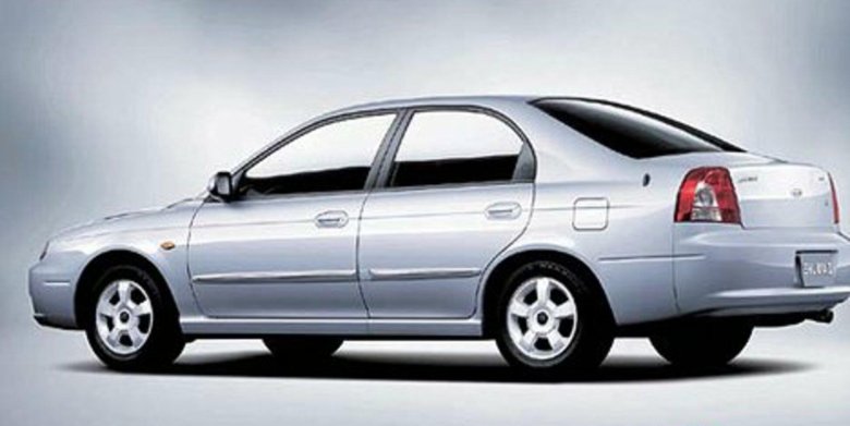 Kia spectra 2003 usa