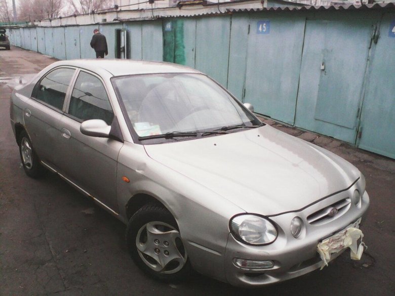 Kia Shuma 2000