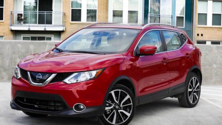 Ниссан Роуг 2018