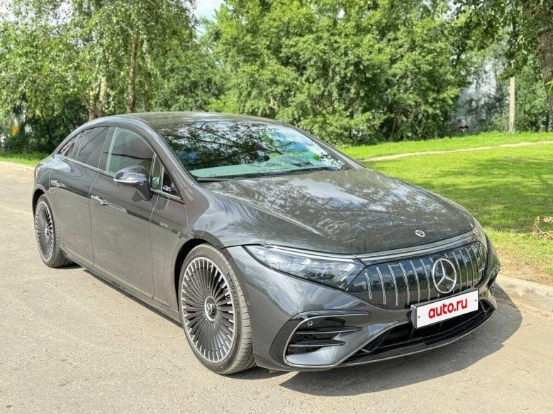 Серый мерседес