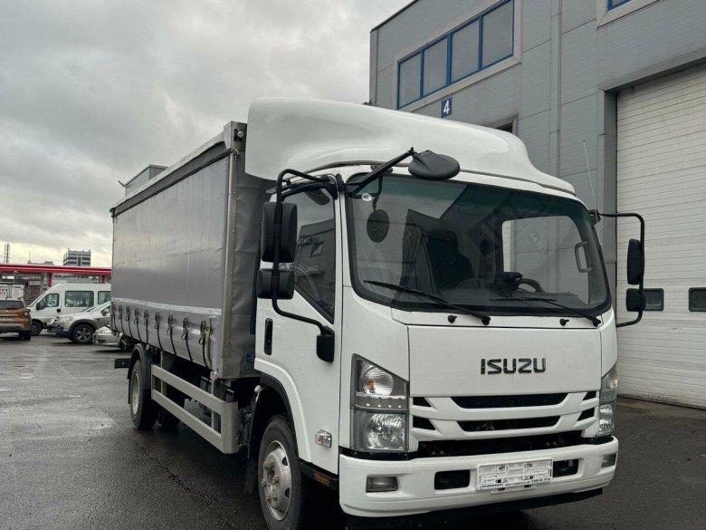Исузу грузовик