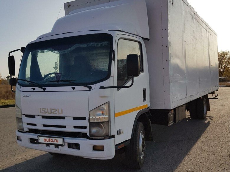 Isuzu NPR-75 фургон