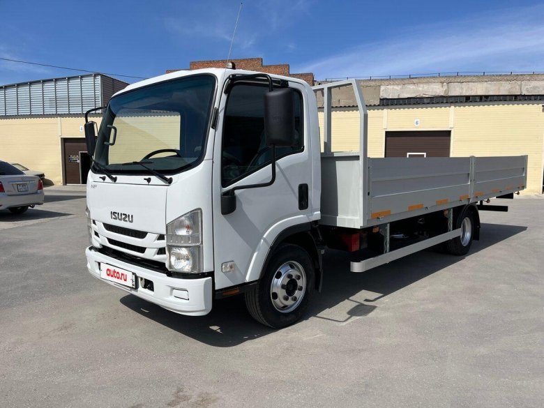Грузовик isuzu