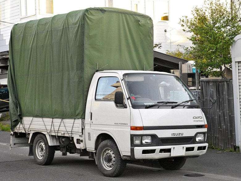 Isuzu Fargo грузовик