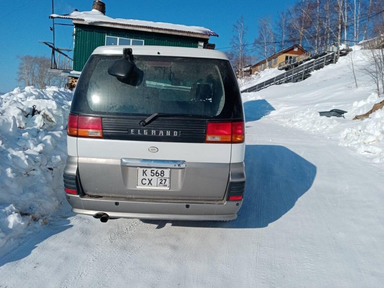 Ниссан элгранд