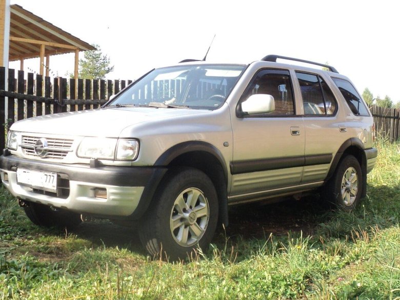 Opel Frontera 2002