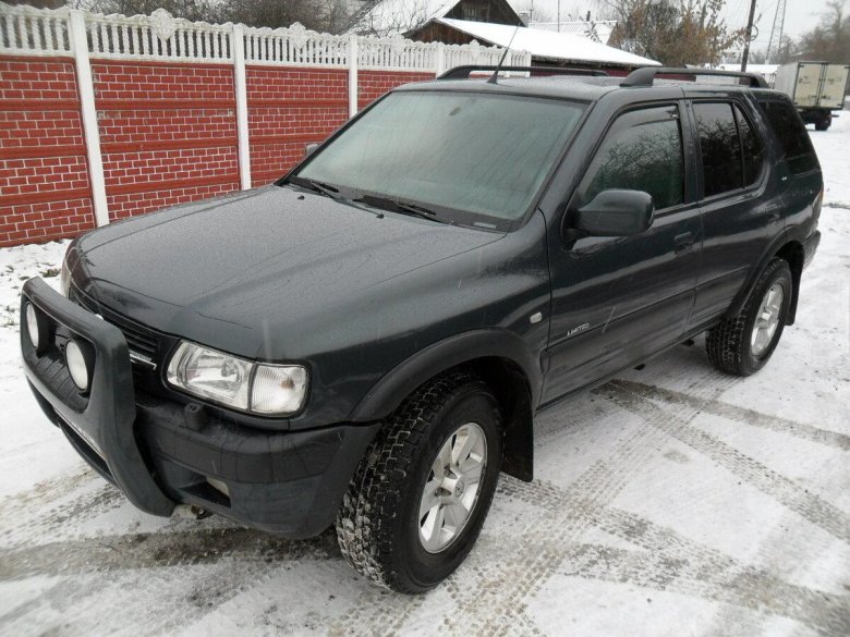 Опель Фронтера 2004