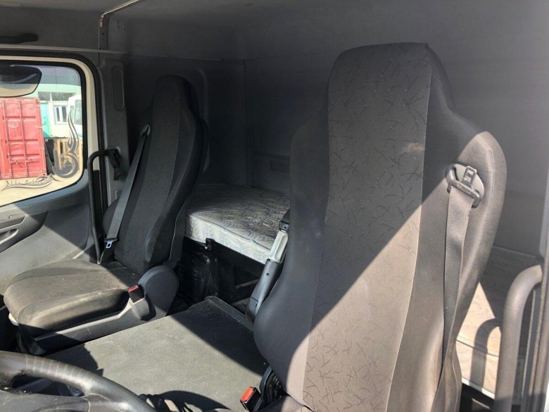 КАМАЗ 5490 Нео салон кабины