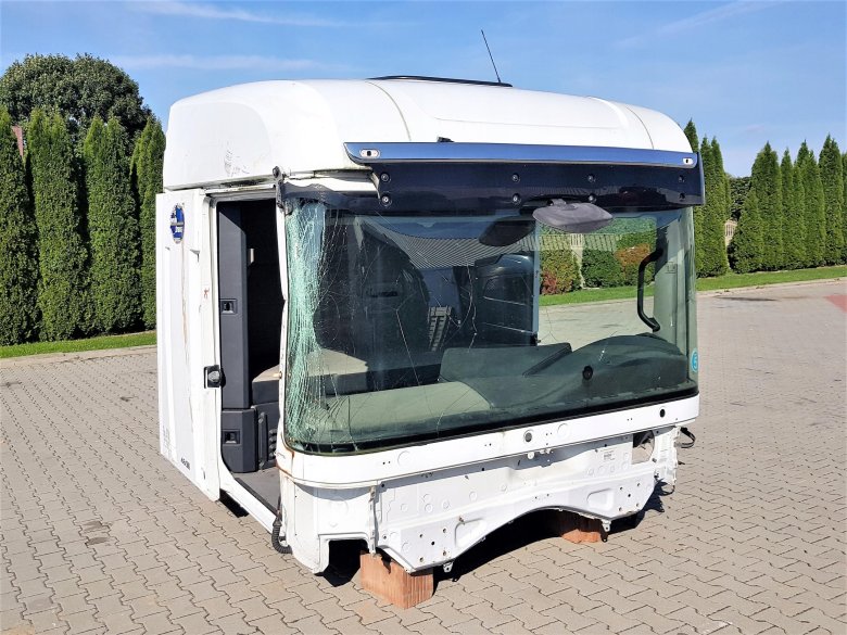 Кабина даф 95