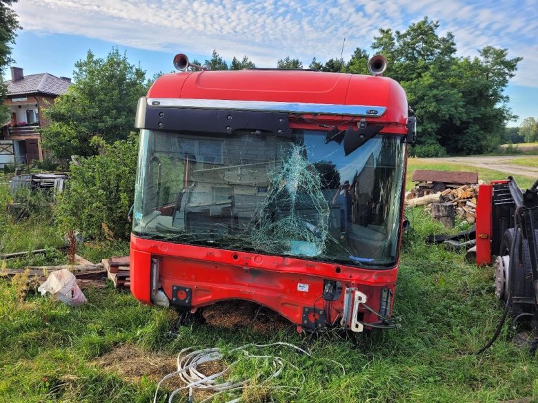 Мерседес actros