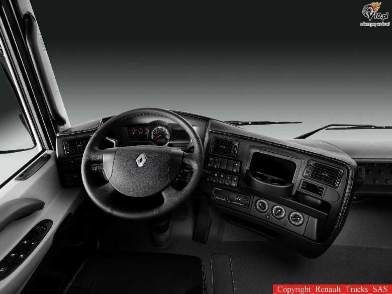 Рено Магнум 2020 салон