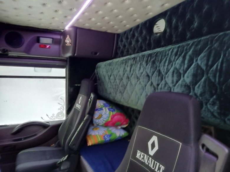 Renault Magnum салон