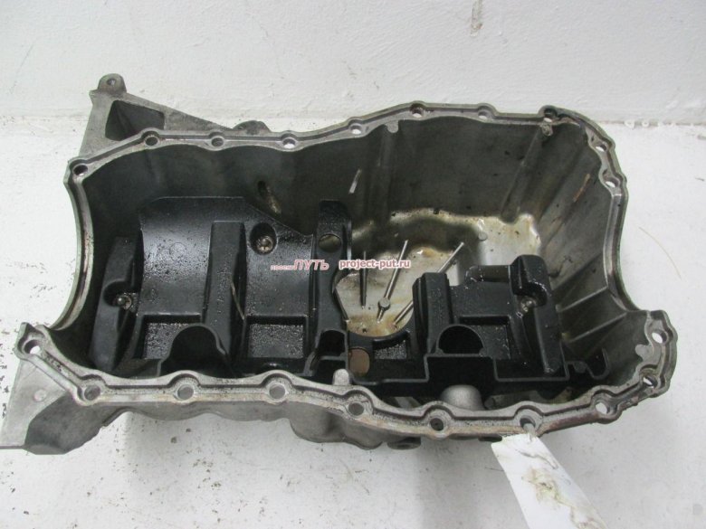 Масляный поддон Рено Меган 2 1.6