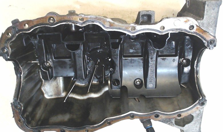 Рено Сценик поддон