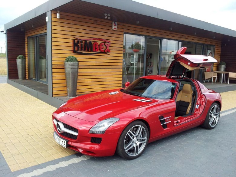 Mercedes SLS AMG