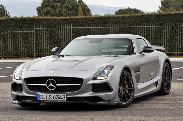 Mercedes SLS AMG 2021