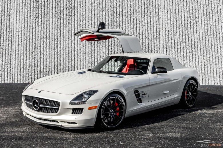 Mercedes-Benz SLS AMG Coupe