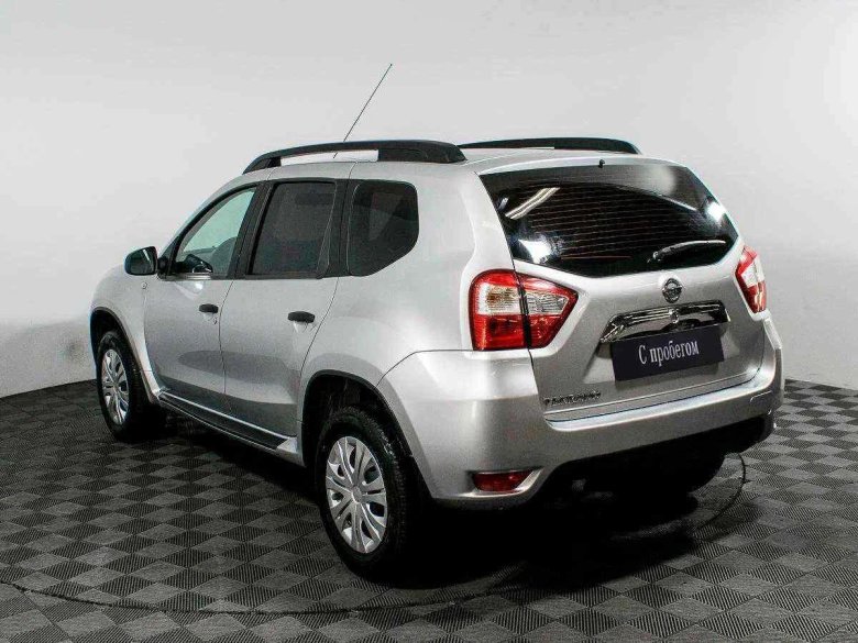 Ниссан террано 2017