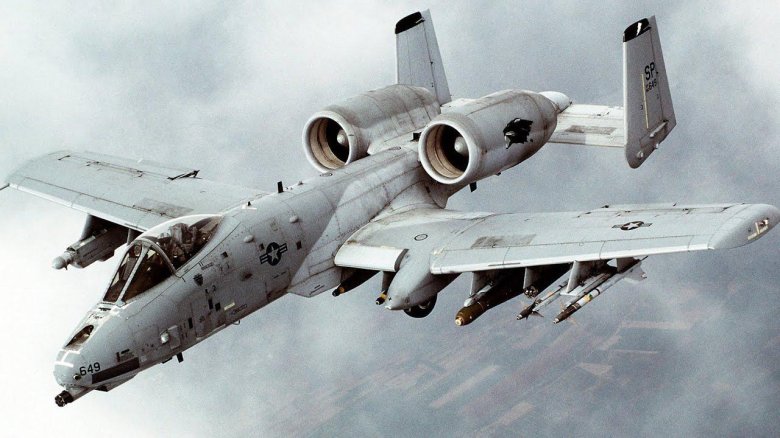A 10 thunderbolt ii