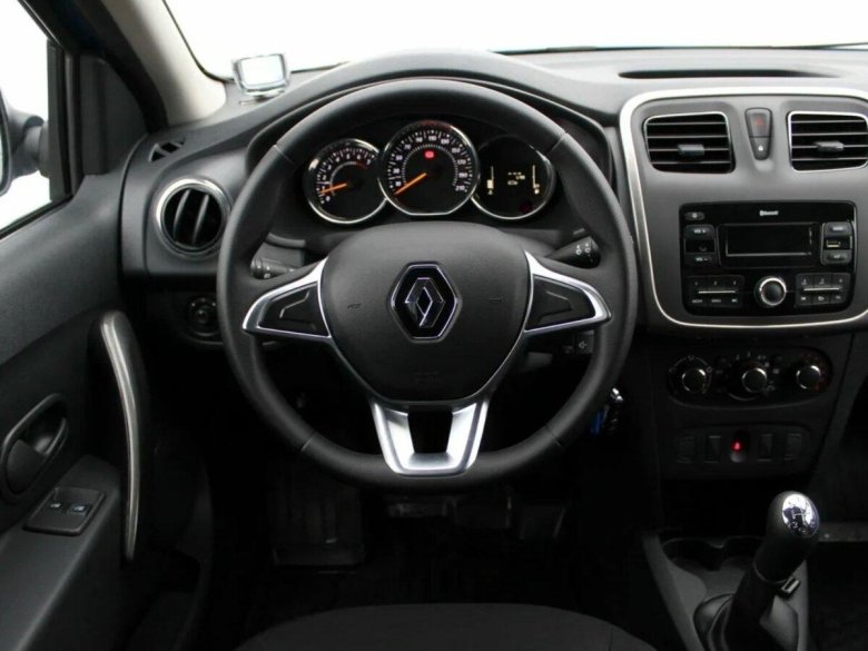 Рено логан 2 салон