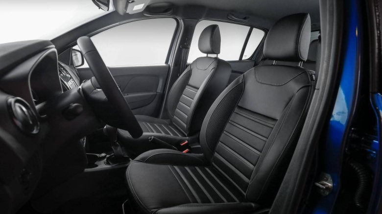 Рено Сандеро степвей 2020 салон