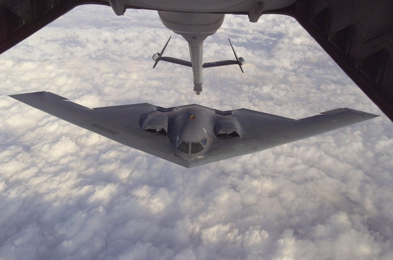 B-2 Spirit: стелс-бомбардировщик