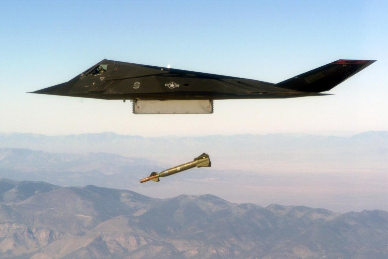 F-117 nighthawk