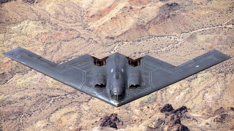 B-2 Spirit: стелс-бомбардировщик