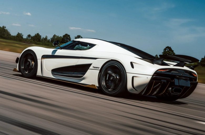 Кенигсегг Регера