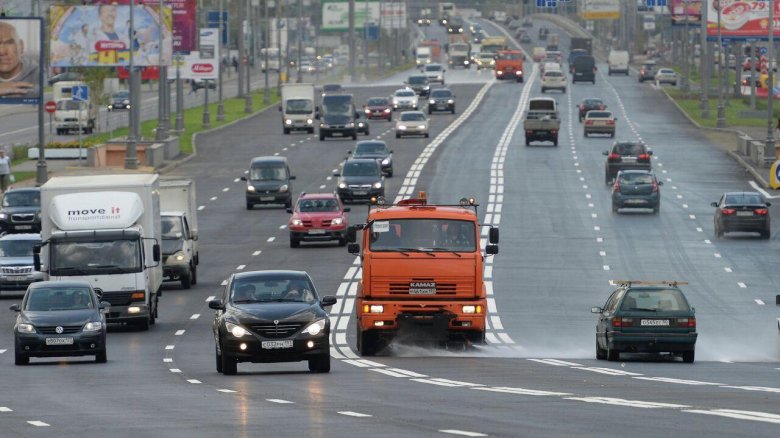 Транспорт на дороге