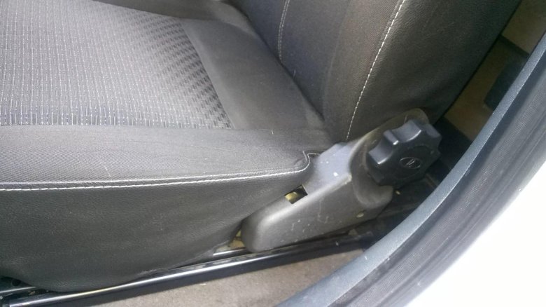 Лада Приора 2 механизм наклона спинки переднего сидения