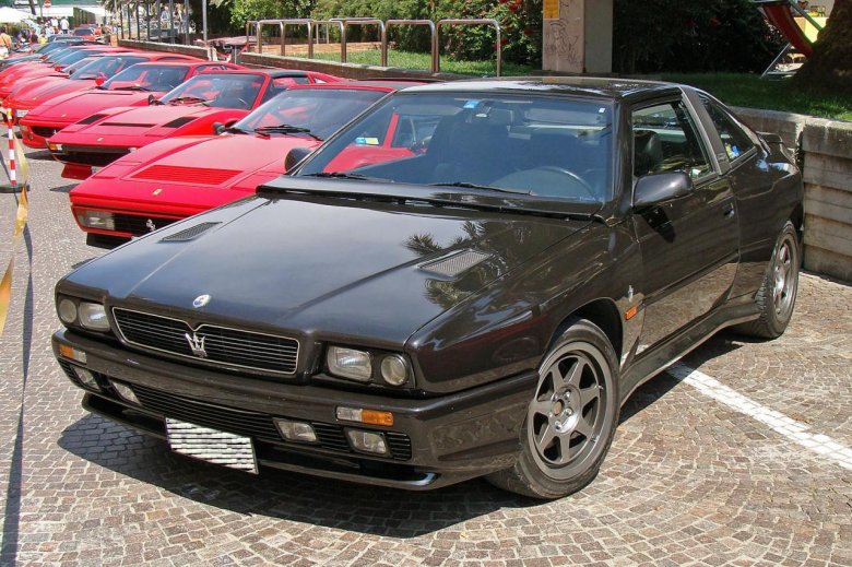 Maserati shamal