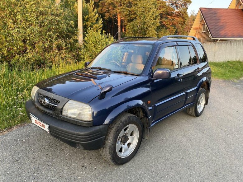 Mazda Levante 1998