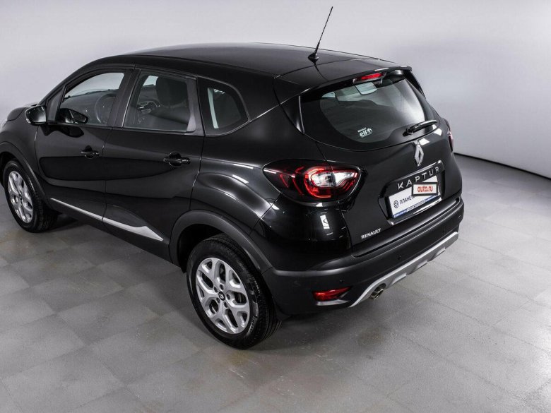 Рено Каптур 2022 черный
