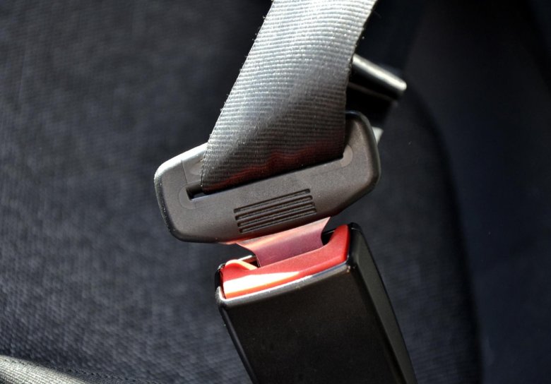 Ремень безопасности