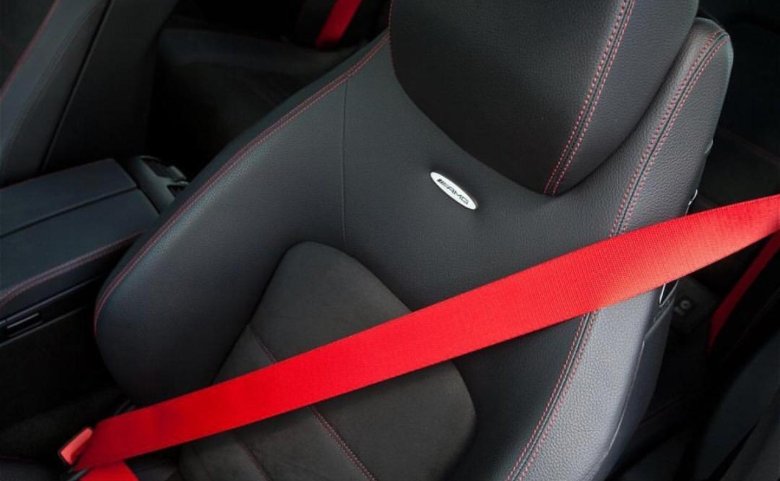 Ремни безопасности AMG