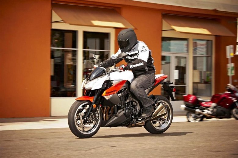 Kawasaki z1000
