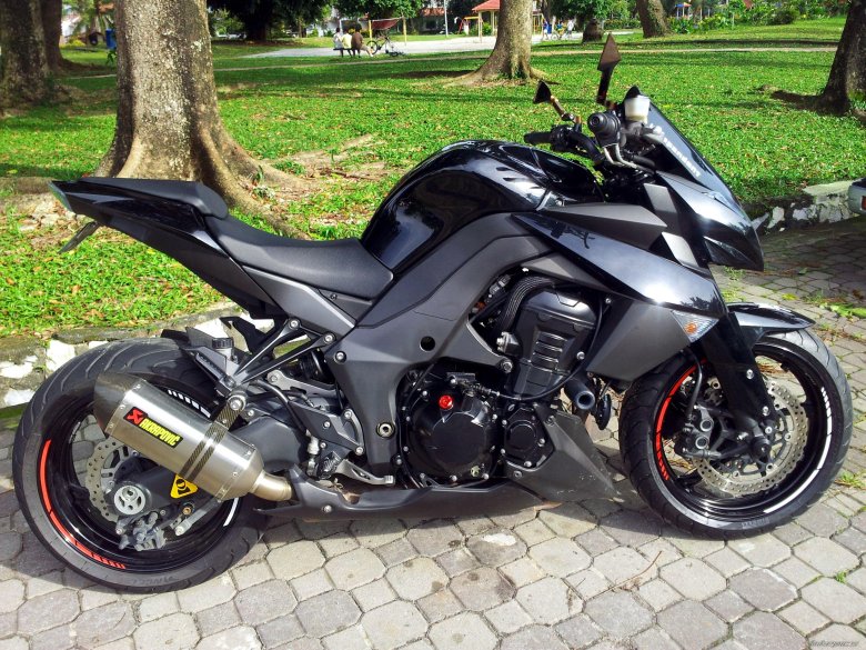 Kawasaki z1000
