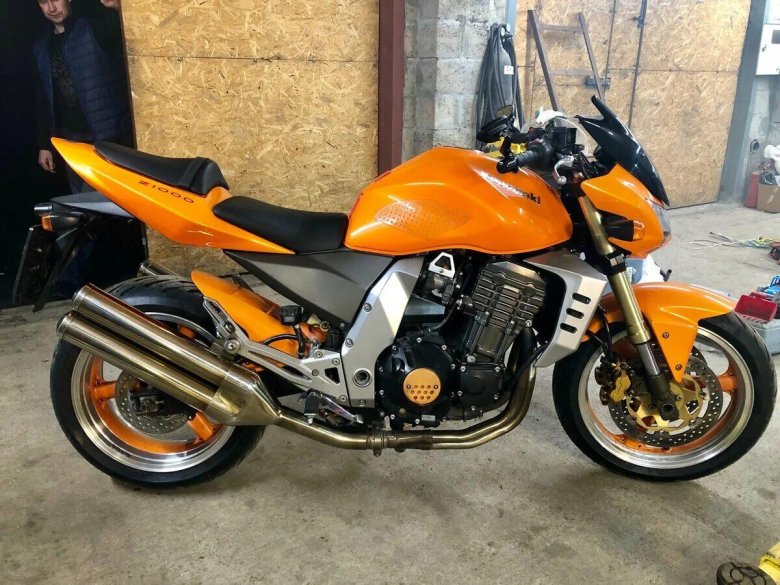 Kawasaki z1000 2005